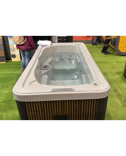 Hot Tub Barrel Tub Spa...