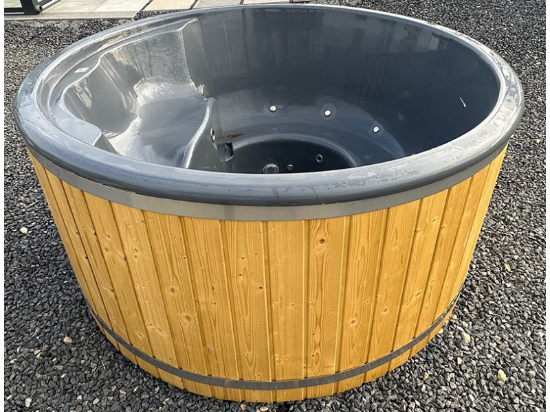 Thermoholz Outdoor Whirlpool BadeFass Elektro Ø 2 m