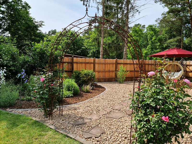 Rosenbogen HOLLAND BIG Lilie Spitze